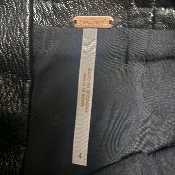 Free People Payton Faux Black Leather Mini Skirt Size 4 - Picture 4 of 9